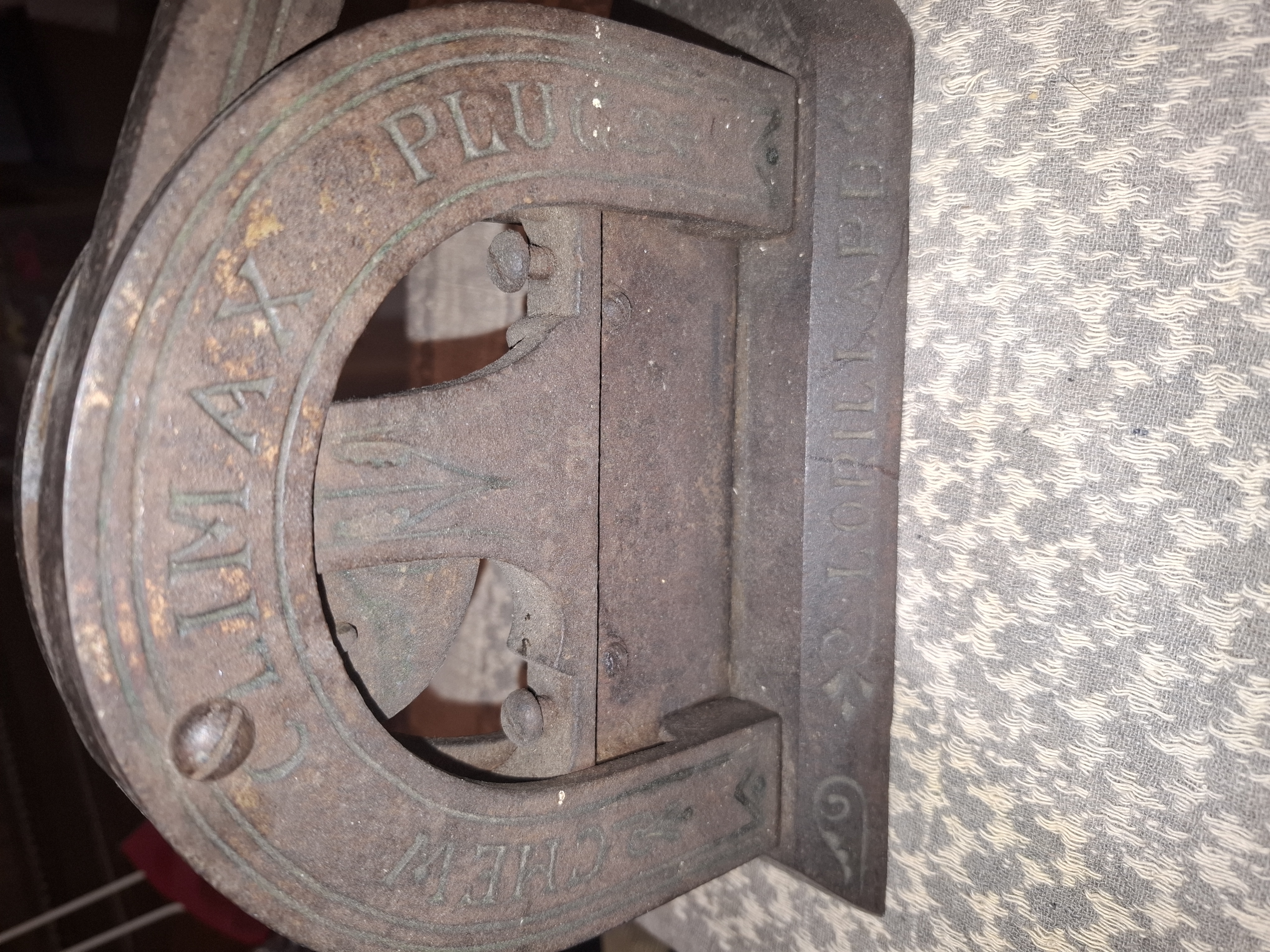 Antique tobaco cutter photo 3